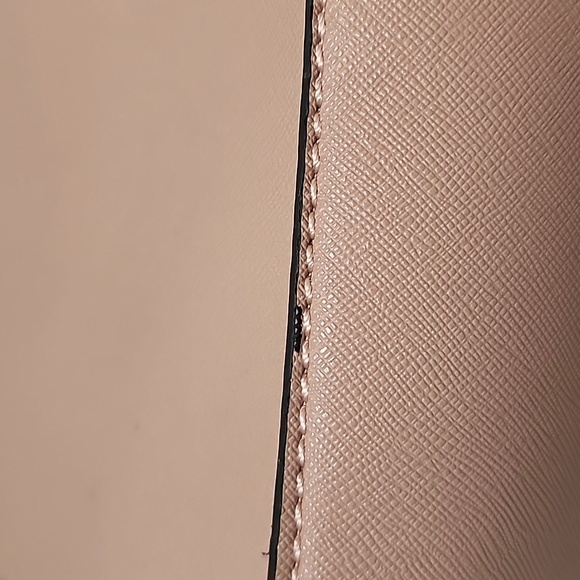 GUESS Factory Ranato Color-Block Logo Satchel - Picture 10 of 11